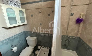 VENTA CHALET 6 AMBIENTES EN HAEDO SUR.