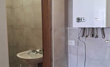 Hermosa oficina de 55 m2 sobre calle Salta