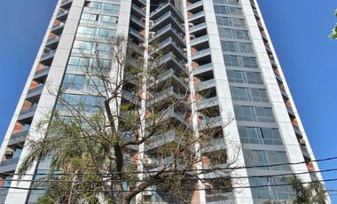 Excelente Departamento de 2 ambientes en Torres Gemelas con seguridad las 24 hs.