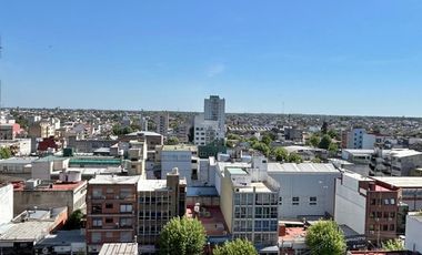Excelente Departamento de 2 ambientes en Torres Gemelas con seguridad las 24 hs.