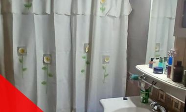 Hermosa casa en Morón sur dos plantas con 4 dormitorios, 3 baños y un quincho