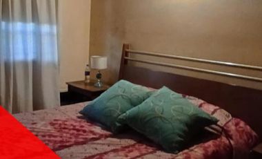 Hermosa casa en Morón sur dos plantas con 4 dormitorios, 3 baños y un quincho