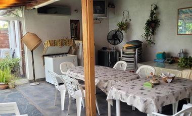 EXCELENTE PROPIEDAD EN INMEJORABLE ZONA
