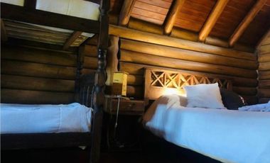 VENDO CABAÑA CON PISCINA EN SIERRA DE LOS PADRES