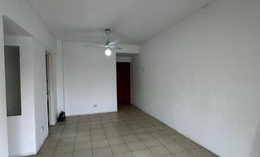 Departamento dos ambientes en alquiler