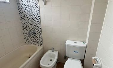 Departamento dos ambientes en alquiler