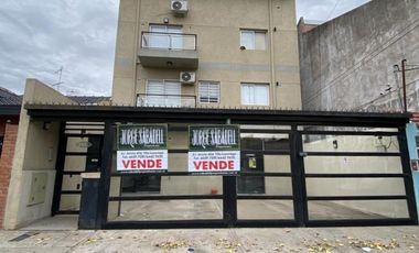 DEPARTAMENTO 2 AMBIENTES CONTRAFRENTE A ESTRENAR, CENTRO DE VILLA LUZURIAGA, A METROS DE AV ARIETA. EXCELENTE UBICACION