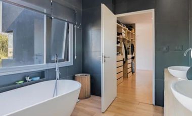 Venta de casa en Lagos de Canning