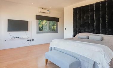 Venta de casa en Lagos de Canning