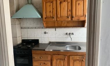 DEPATAMENTO 3 AMBIENTES EN 2° PISO