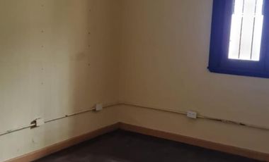 CASA 3 AMBIENTES PARA USO COMERCIAL EXCLUSIVAMENTE, EXCELENTE UBICACION CENTRO DE RAMOS MEJIA