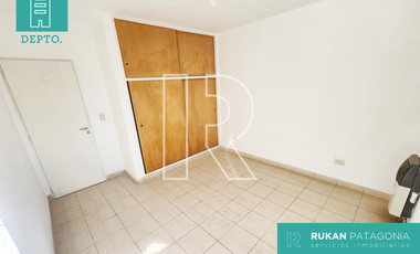 #AlquilerRUKAN | Dpto. 1 Habitación | Barrio CENTRO | Calle BERNARDINO DEL HOYO | Caleta Olivia.-