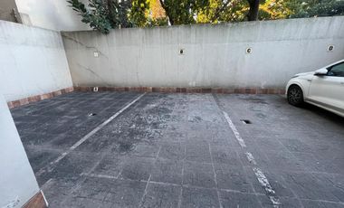 - COCHERA DESCUBIERTA EN ALQUILER EN MORÓN CENTRO-NORTE  -