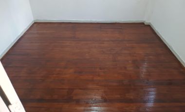 Alquilo casa en Aldo Bonzi, de 4 ambientes.