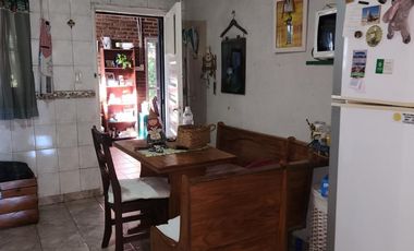 Casa 2 Dormitorios Gdor. Costa Posibilidad Ampliación en PA