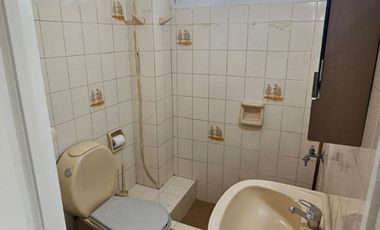 SE ALQUILA DEPARTAMENTO 3 AMBIENTES PRIMER PISO.