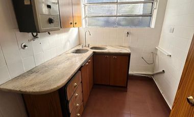 ALQUILER - DEPARTAMENTO 3 AMBIENTES CON BALCON -1 PISO POR ESCALERA - SIN EXPENSAS - SOBRE AVDA. CROVARA