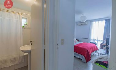 Maipú al 300 - Amplio 2 amb con balcón terraza - Venta - San Isidro