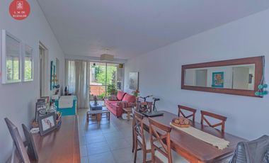 Maipú al 300 - Amplio 2 amb con balcón terraza - Venta - San Isidro