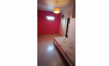 VENDO CASA ESTILO AMERICANO 4 AMB CON PISCINA QUINCHO GRAN PARQUE