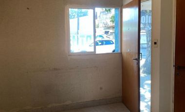 Excelente local , para oficina o local comercial.