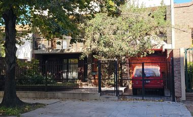 CASA CENTRO LOTE PROPIO CENTRO DE BALLESTER
