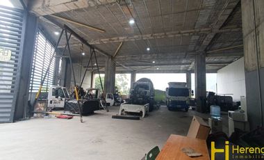 Bodega en Arriendo Ubicado en La Estrella Codigo 929