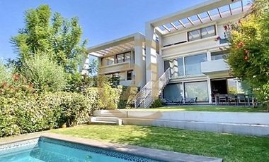Preciosa casa n condominio San Carlos de Apoquindo