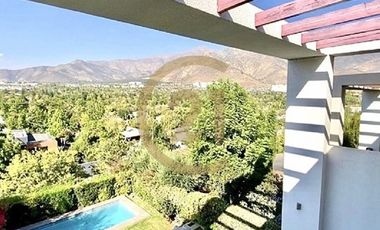 Preciosa casa n condominio San Carlos de Apoquindo