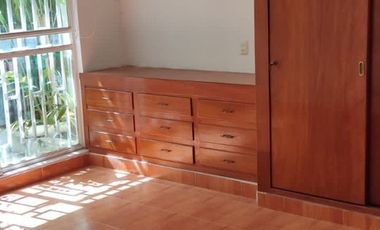 SE VENDE AMPLIA  CASA EN FRACCIONAMIENTO BUGAMBILIAS $3,000,000.00
