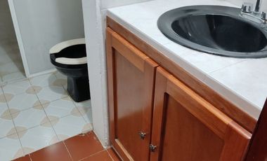 SE VENDE AMPLIA  CASA EN FRACCIONAMIENTO BUGAMBILIAS $3,000,000.00