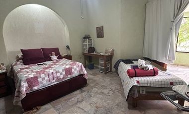 TERRENO CON CONSTRUCCION TIPO QUINTA VILLAHERMOSA