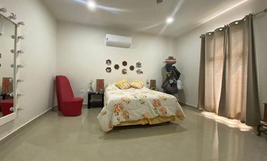 CASA EN RENTA EN JARDINES DEL COUNTRY