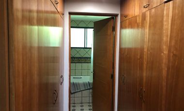 Se Vende Casa Chilena en parcela de agrado, Condominio Sant