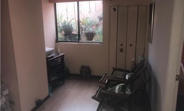 ARRIENDO APARTAMENTO MUY AMPLIO AMOBLADO 158 MTR2