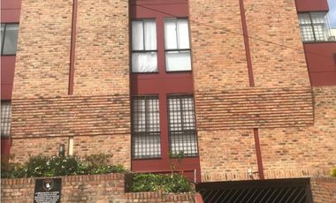 ARRIENDO APARTAMENTO MUY AMPLIO AMOBLADO 158 MTR2