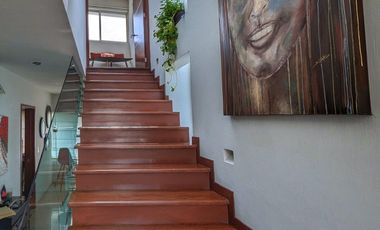 En venta Residencia en Rinconada Santa Rita
