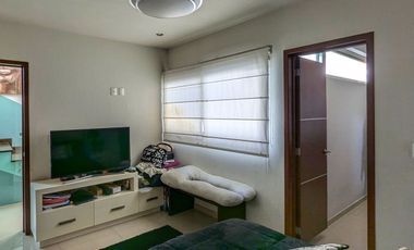 En venta Residencia en Rinconada Santa Rita