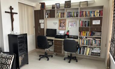 VENTA AMPLIO APARTAMENTO LAURELES SANTA TERESITA EXCELENTE UBICACIÓN