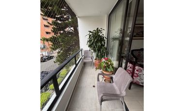 VENTA AMPLIO APARTAMENTO LAURELES SANTA TERESITA EXCELENTE UBICACIÓN