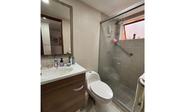 VENTA AMPLIO APARTAMENTO LAURELES SANTA TERESITA EXCELENTE UBICACIÓN
