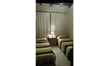 Hermosa casa en Pinamar con pileta  LIBRE 1º ENEY 1º FEB
