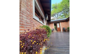 Hermosa casa en Pinamar con pileta  LIBRE 1º ENEY 1º FEB