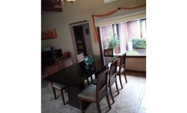 Hermosa casa en Pinamar con pileta  LIBRE 1º ENEY 1º FEB
