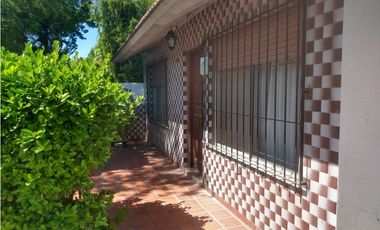 CHALET + DEPARTAMENTO A 3 CUADRAS DEL MAR