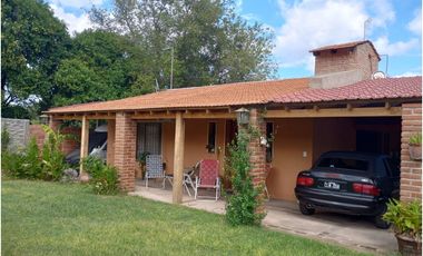 CASA VENTA LUYABA TRASLASIERRA CORDOBA 2 HAB PISCINA