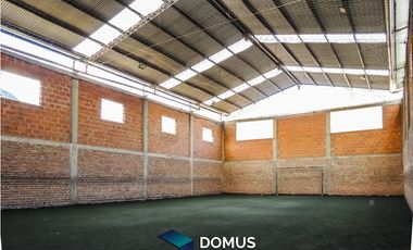 ALQUIER GALPON BARRIO AUTODROMO