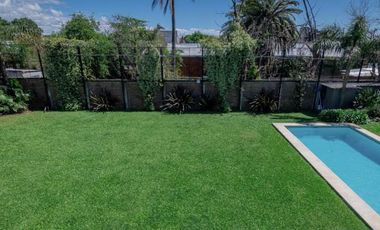 Casa en venta en Quilmes Centro