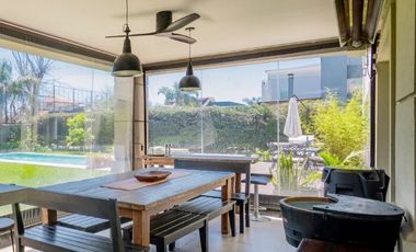 Casa en venta en Quilmes Centro