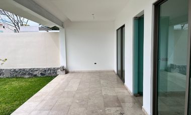 Casa en Fraccionamiento en Real del Puente Xochitepec - ROQ-1250-Fr